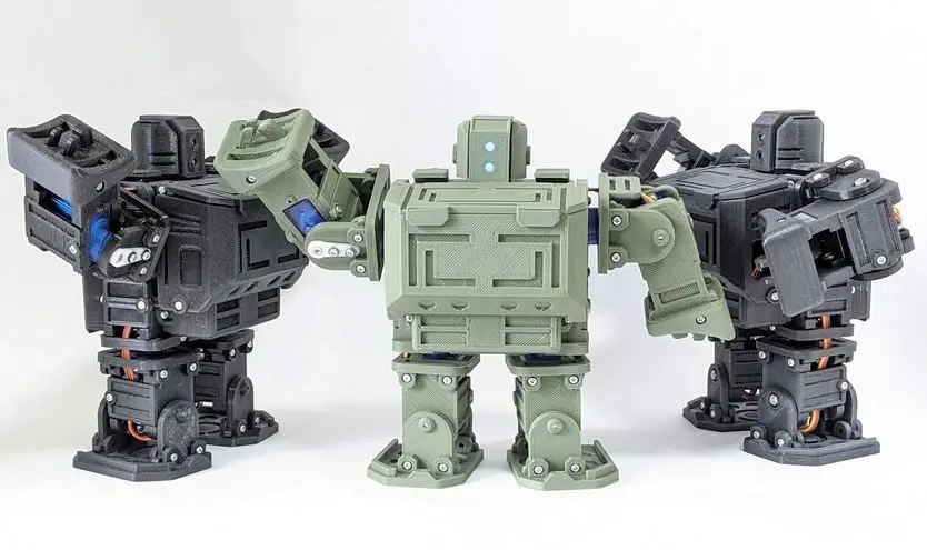 Raspberry Pi Picoで動くリモート歩行ロボット
